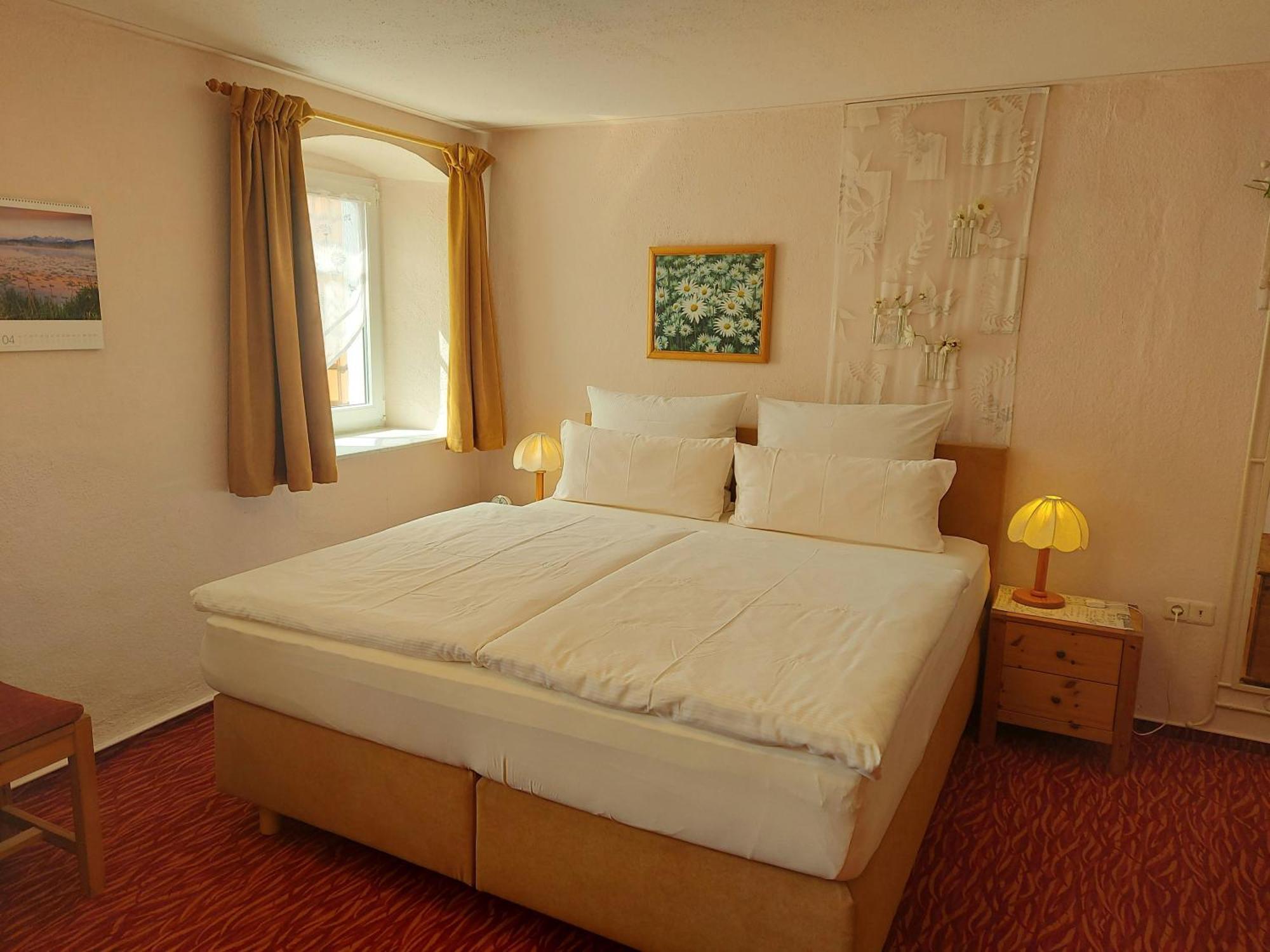 Logis L Auberge Gutshof 比绍夫斯韦尔达 外观 照片